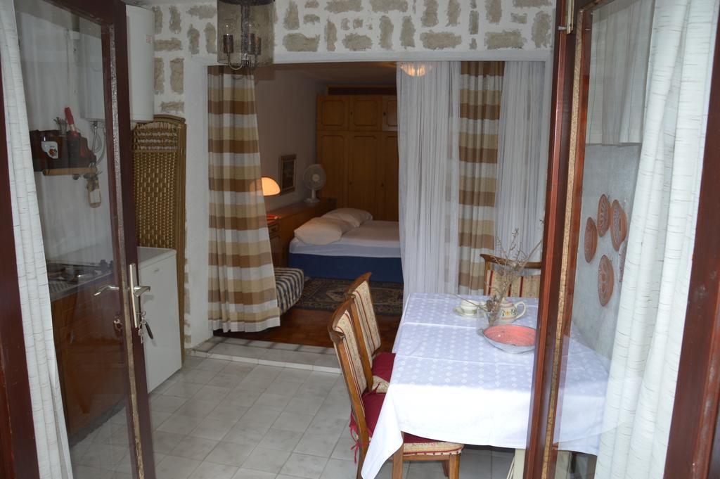 Ferienwohnung Hous Mira Poreč Zimmer foto
